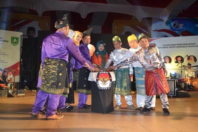  Iyet Bustami Meriahkan Launching Pilkada Bengkalis 2020